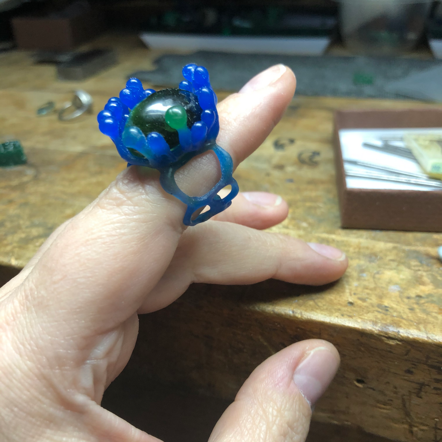 Green Tourmaline Rose Gold Ring with Cognac Diamonds