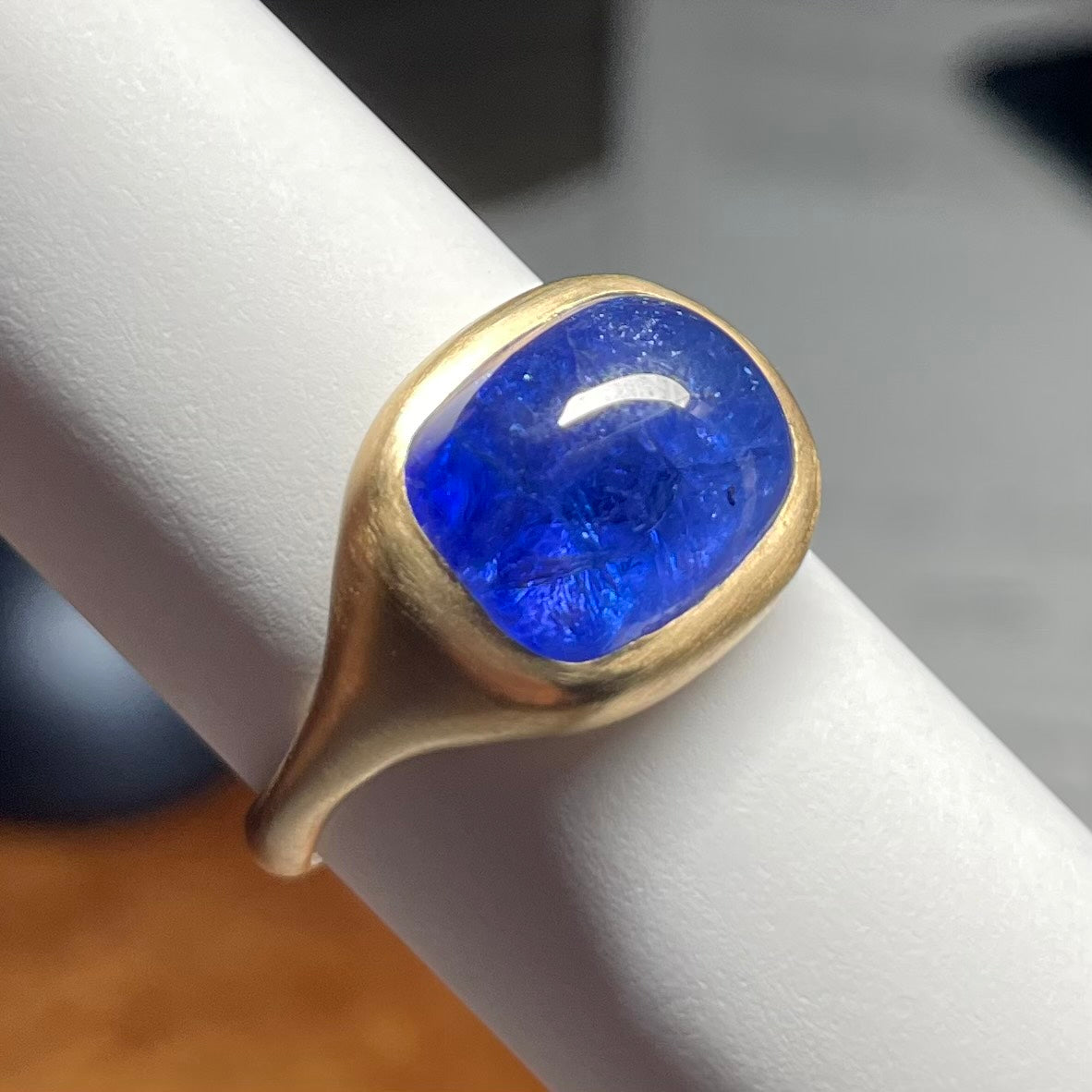 Tanzanite Gold Ring