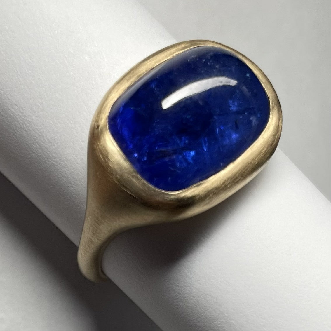 Tanzanite Gold Ring