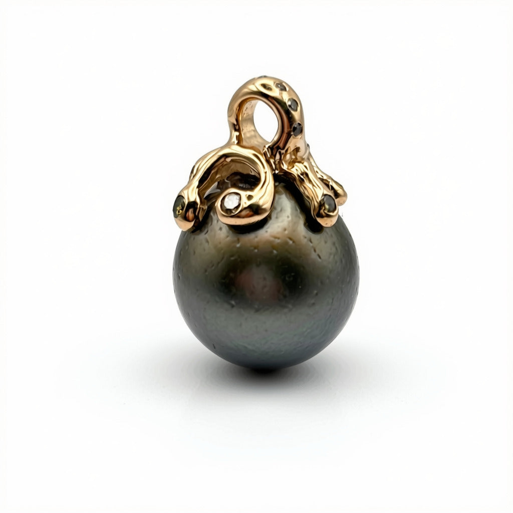 Tahitian Pearl Pendand with Brown Diamonds Accents in 14K Gold