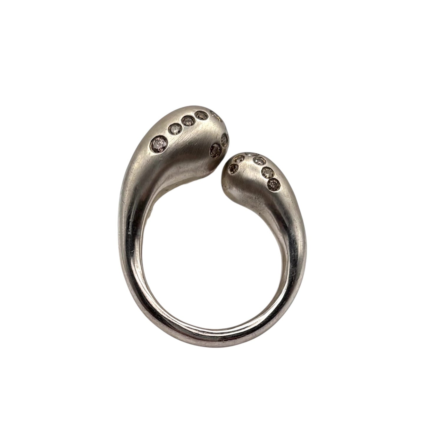 Mercurial Silver Diamond-lined Ring