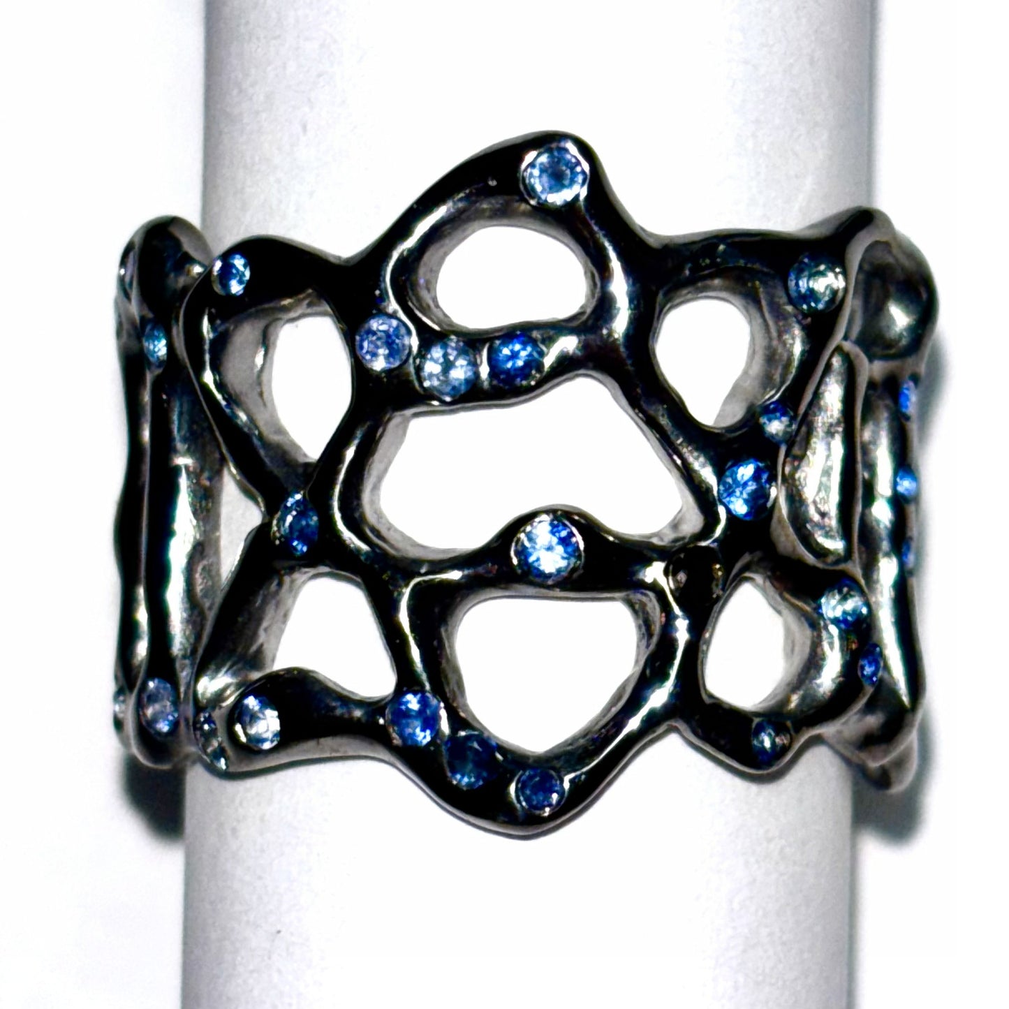 Silver Magen David fine structure ring with diamond accents